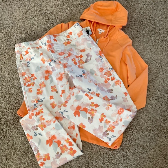 NWT Tribal Jeans Apricot Full Front Zip Hoodie, Women’s Sz P/S - Picture 7 of 10